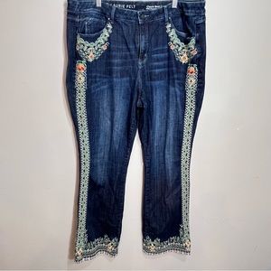 Laurie Felt dark wash embroidered boot cut jeans size 18W